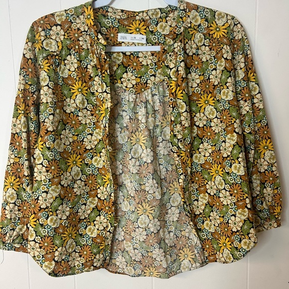 ZARA, size 10, youth girls button up 70’s floral print long sleeve shirt - Picture 2 of 7